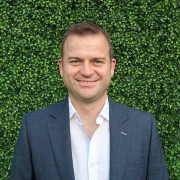Simon Kenyon - Team